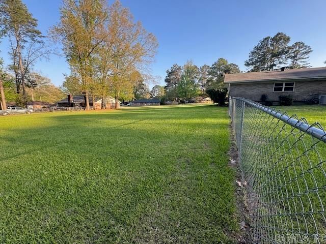 102 Meadowview Place, Monticello, AR 71655