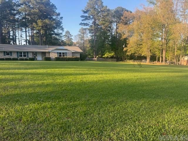102 Meadowview Place, Monticello, AR 71655