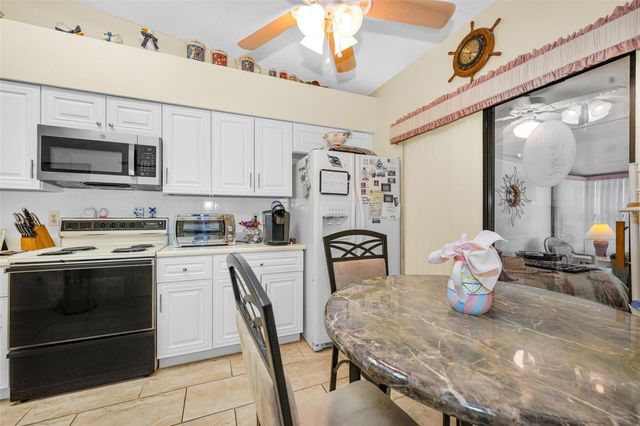 8202 LEAFY COURT, Port Richey, FL 34668