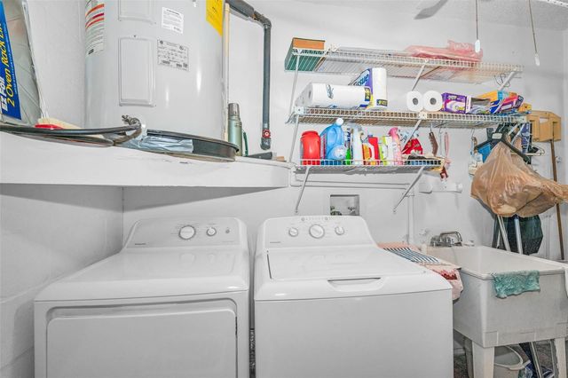 8202 LEAFY COURT, Port Richey, FL 34668