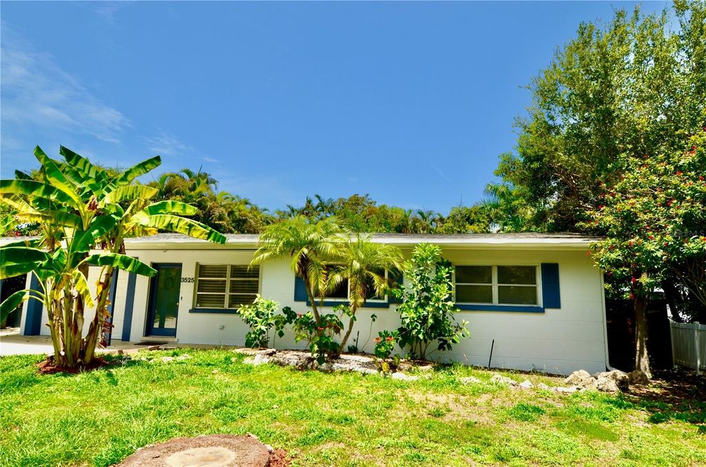 3525 IROQUOIS AVENUE, Sarasota, FL 34234