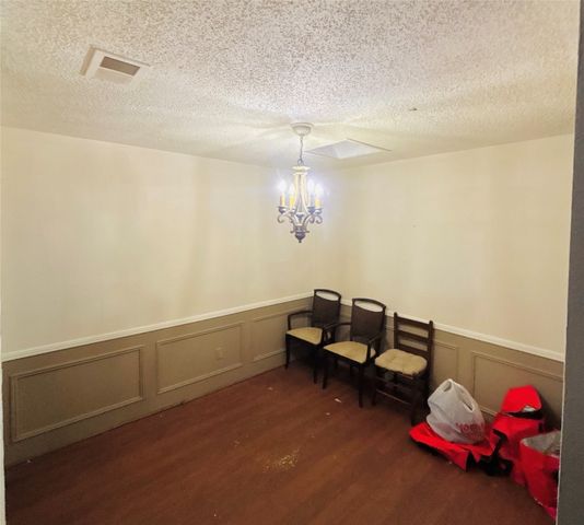 2224 Brigadoon Court, Arlington, TX 76013