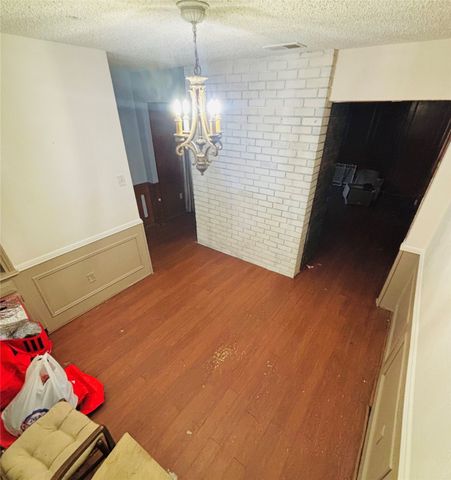 2224 Brigadoon Court, Arlington, TX 76013