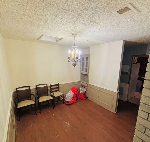 2224 Brigadoon Court, Arlington, TX 76013