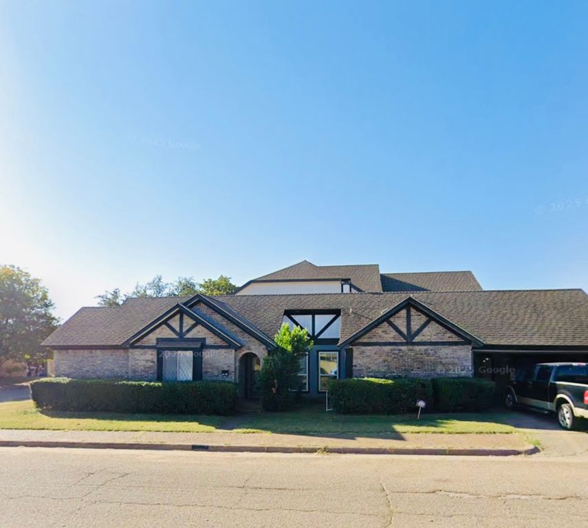 2224 Brigadoon Court, Arlington, TX 76013