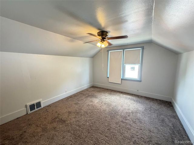 7243 Fenton Street, Dearborn Heights, MI 48127