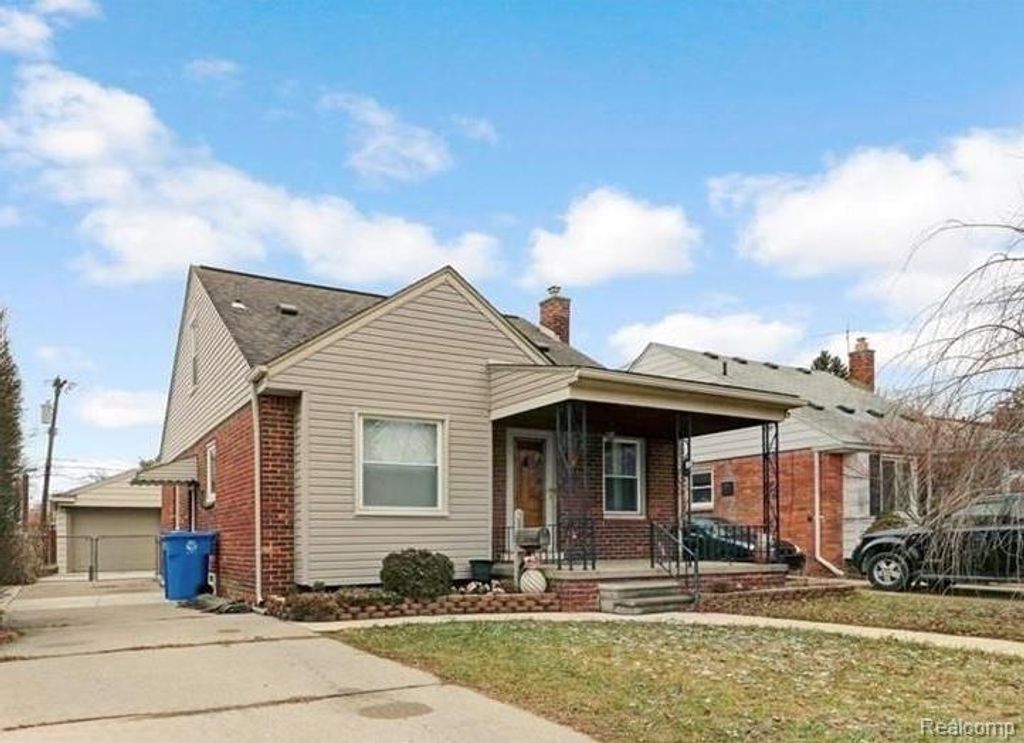 7243 Fenton Street, Dearborn Heights, MI 48127