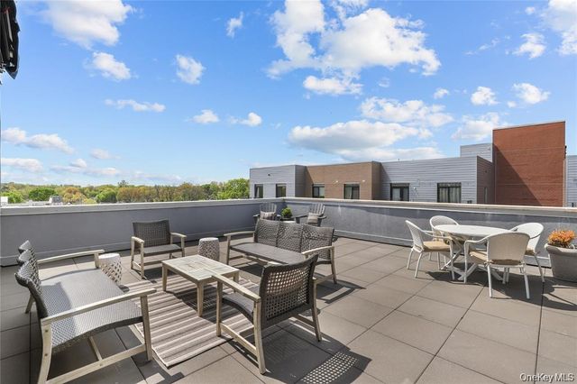 11 Purdy Street 401, Harrison, NY 10528