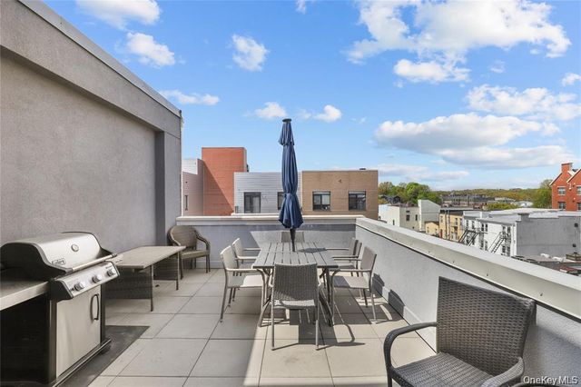 11 Purdy Street 401, Harrison, NY 10528