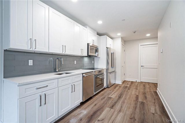 11 Purdy Street 401, Harrison, NY 10528
