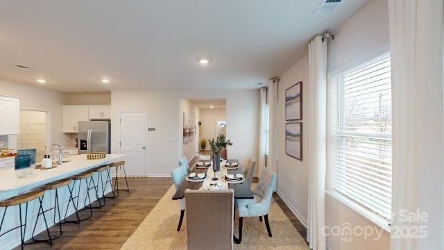 1101 37th Avenue Lane NE, Hickory, NC 28601