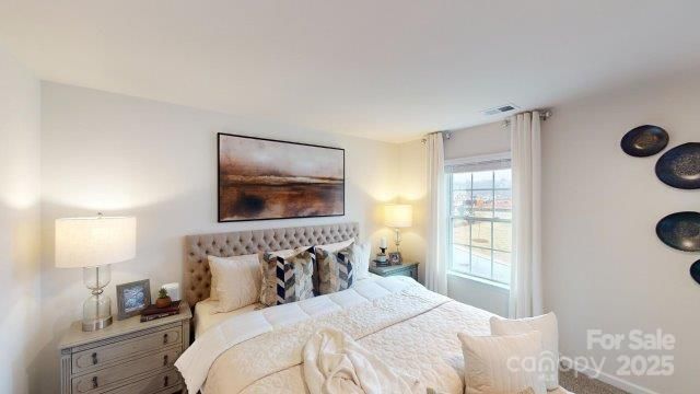 1101 37th Avenue Lane NE, Hickory, NC 28601