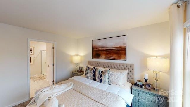 1101 37th Avenue Lane NE, Hickory, NC 28601