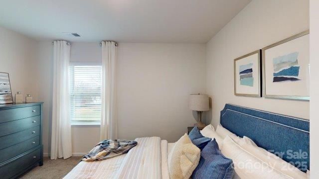 1101 37th Avenue Lane NE, Hickory, NC 28601