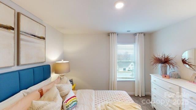 1101 37th Avenue Lane NE, Hickory, NC 28601