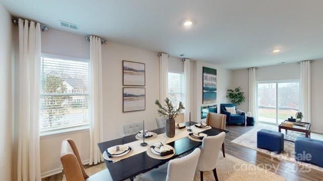 1101 37th Avenue Lane NE, Hickory, NC 28601