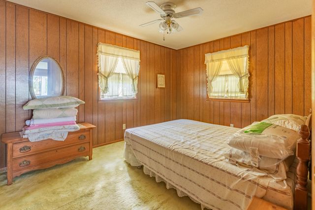 25781 Fox Woods Circle, Shell Knob, MO 65747