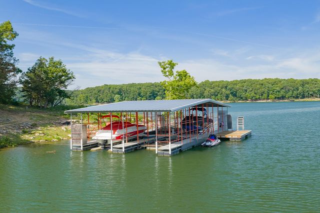25781 Fox Woods Circle, Shell Knob, MO 65747