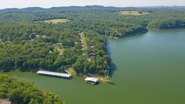 25781 Fox Woods Circle, Shell Knob, MO 65747
