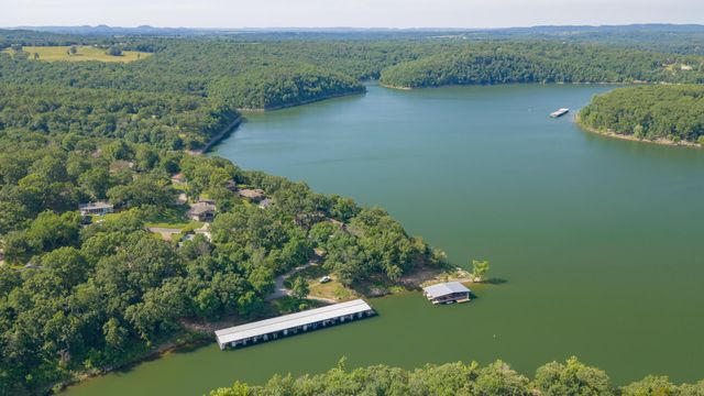 25781 Fox Woods Circle, Shell Knob, MO 65747