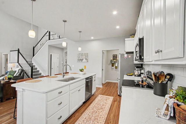9980 Meadow Glen Drive, Independence, KY 41051