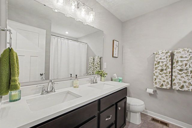 9980 Meadow Glen Drive, Independence, KY 41051