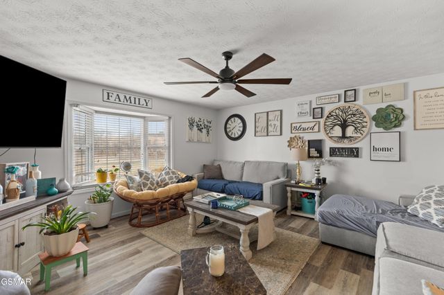 1210 Green Acres Drive, Newport, TN 37821