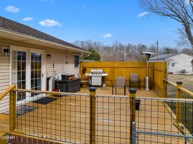 1210 Green Acres Drive, Newport, TN 37821