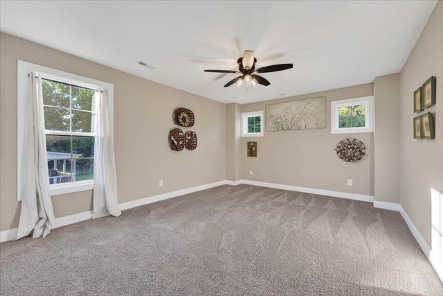 1120 Chagford Dr, Clarksville, TN 37043