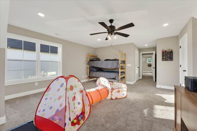 1120 Chagford Dr, Clarksville, TN 37043