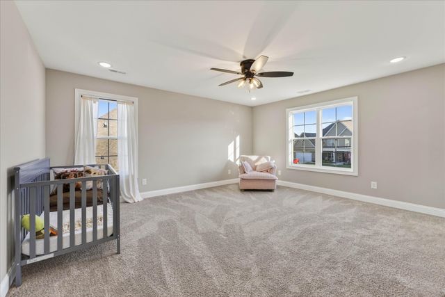 1120 Chagford Dr, Clarksville, TN 37043