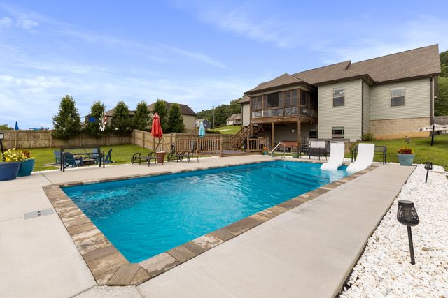 7083 Blue Springs Road SE, Cleveland, TN 37311