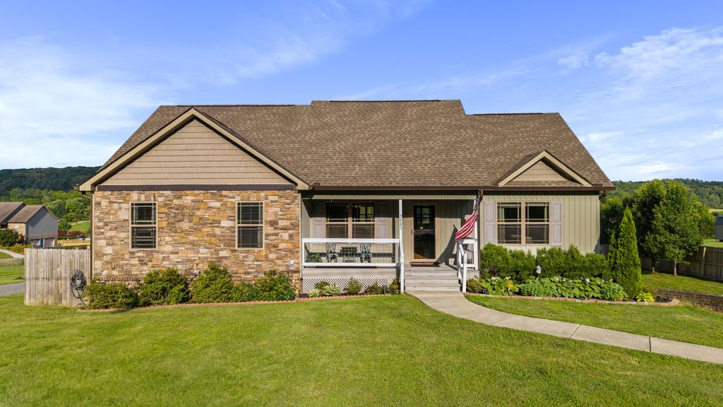 7083 Blue Springs Road SE, Cleveland, TN 37311