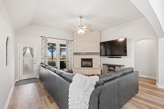 1604 Everitt Trail, Fort Worth, TX 76052