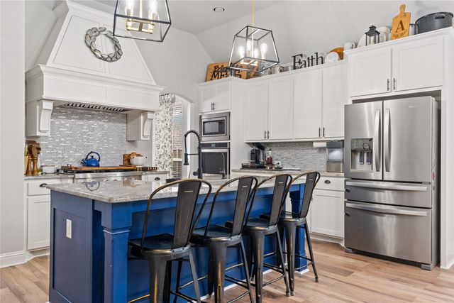 1604 Everitt Trail, Fort Worth, TX 76052
