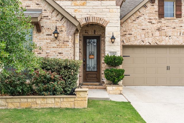 1604 Everitt Trail, Fort Worth, TX 76052