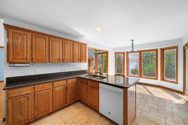 4055 Pontiac Trail, Ann Arbor, MI 48105