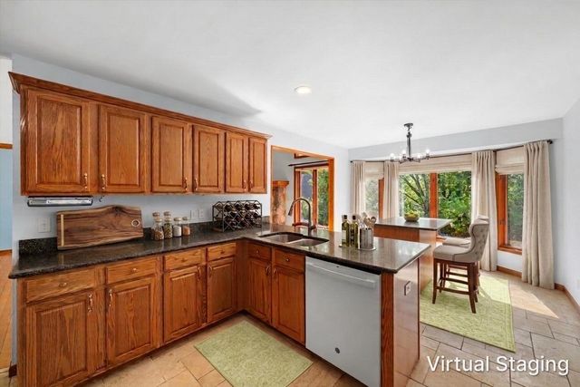 4055 Pontiac Trail, Ann Arbor, MI 48105