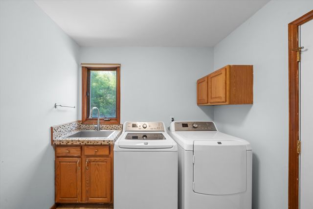 4055 Pontiac Trail, Ann Arbor, MI 48105