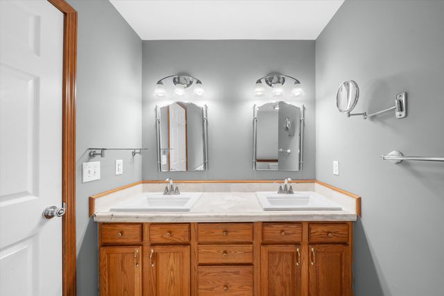 4055 Pontiac Trail, Ann Arbor, MI 48105