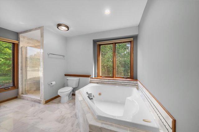 4055 Pontiac Trail, Ann Arbor, MI 48105