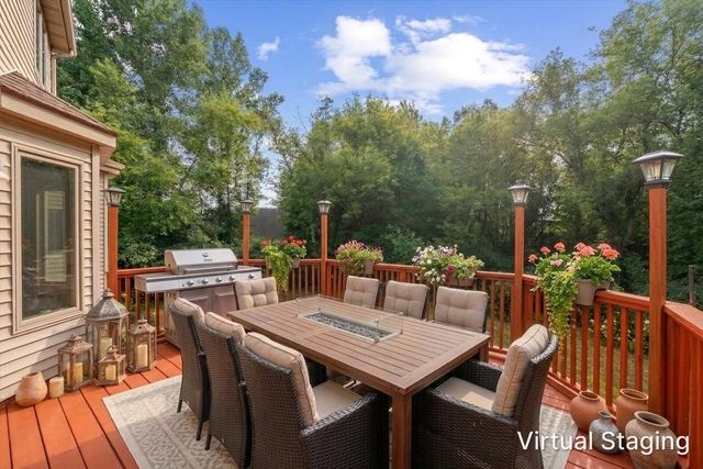 4055 Pontiac Trail, Ann Arbor, MI 48105