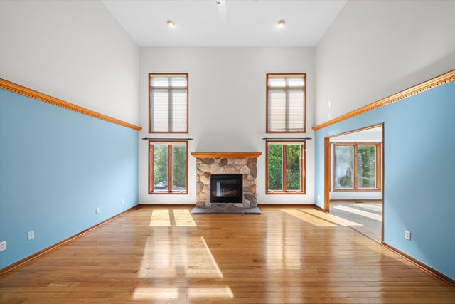 4055 Pontiac Trail, Ann Arbor, MI 48105