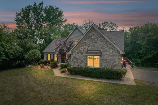 4055 Pontiac Trail, Ann Arbor, MI 48105
