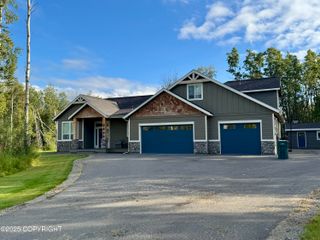 8312 N Glory Bluff Drive, Palmer, AK 99645