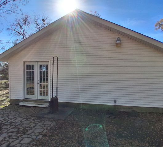 2208 Phillips Lane, Texarkana, TX 75501