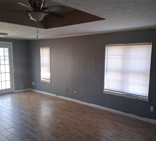 2208 Phillips Lane, Texarkana, TX 75501