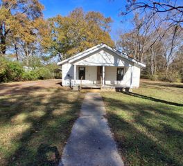 2208 Phillips Lane, Texarkana, TX 75501