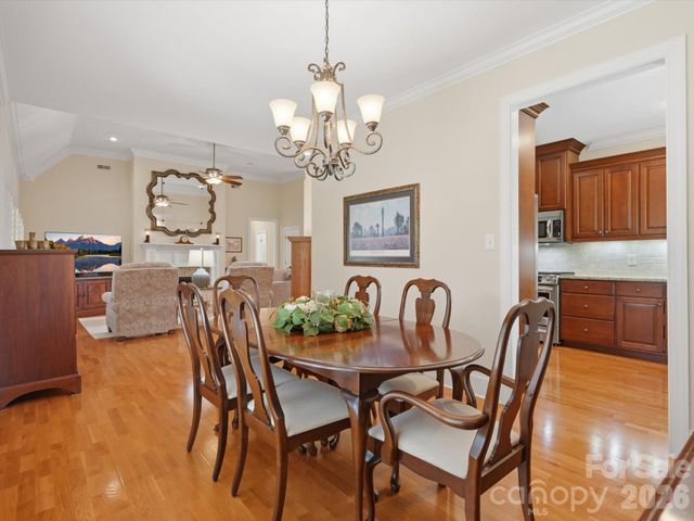 2106 Brookberry Lane, Gastonia, NC 28056