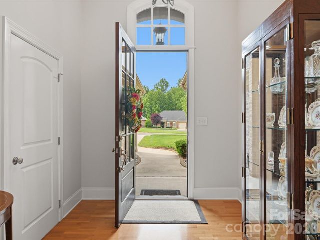 2106 Brookberry Lane, Gastonia, NC 28056